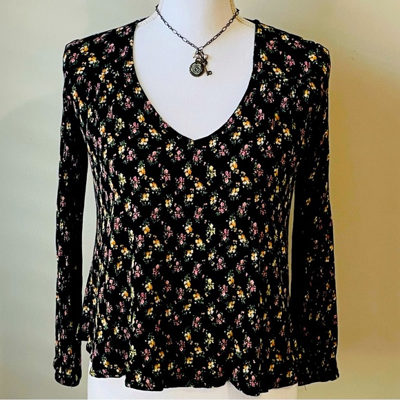 🔥FP Free People boho floral long sleeve open back blouse top size small x small - Picture 14 of 14